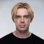 Christopher Oakes